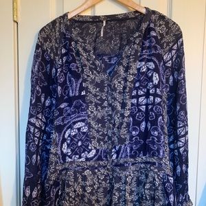 Free People Blue Floral and Tye Dye Blouse Size XS